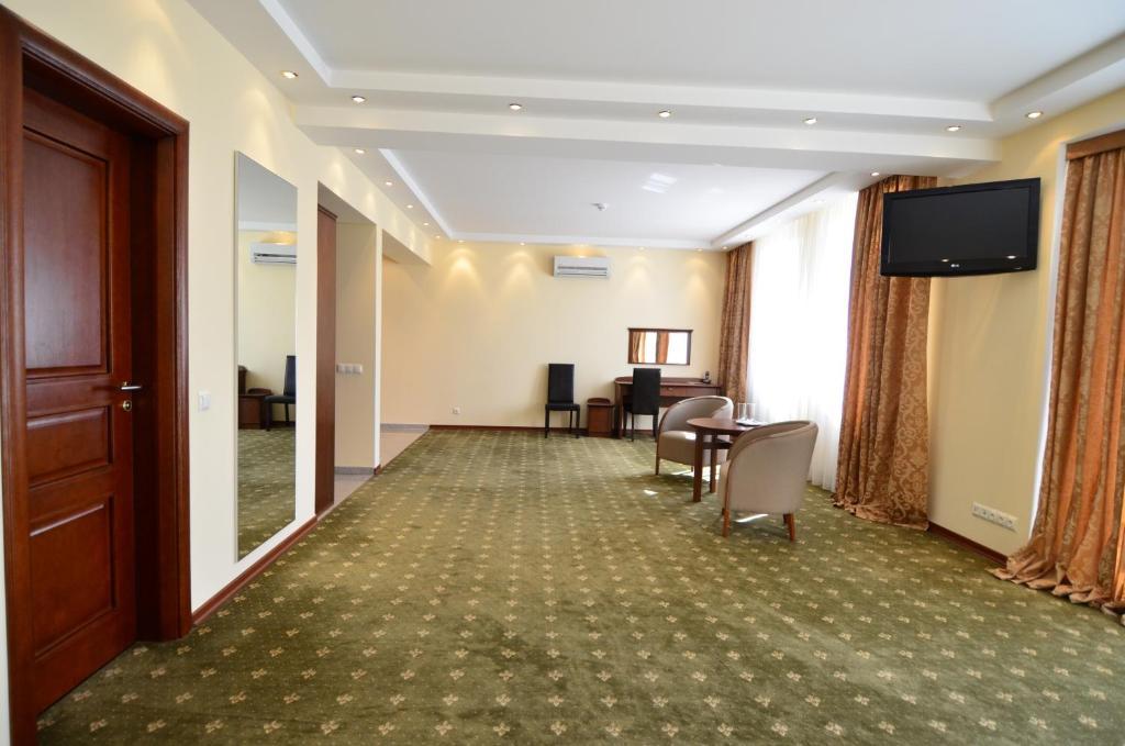 Platinum Hotel Chisináu Habitación foto